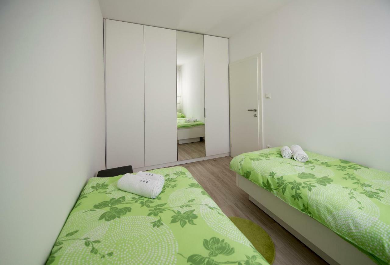 Apartments Bonus And Private Parking Split Exteriör bild